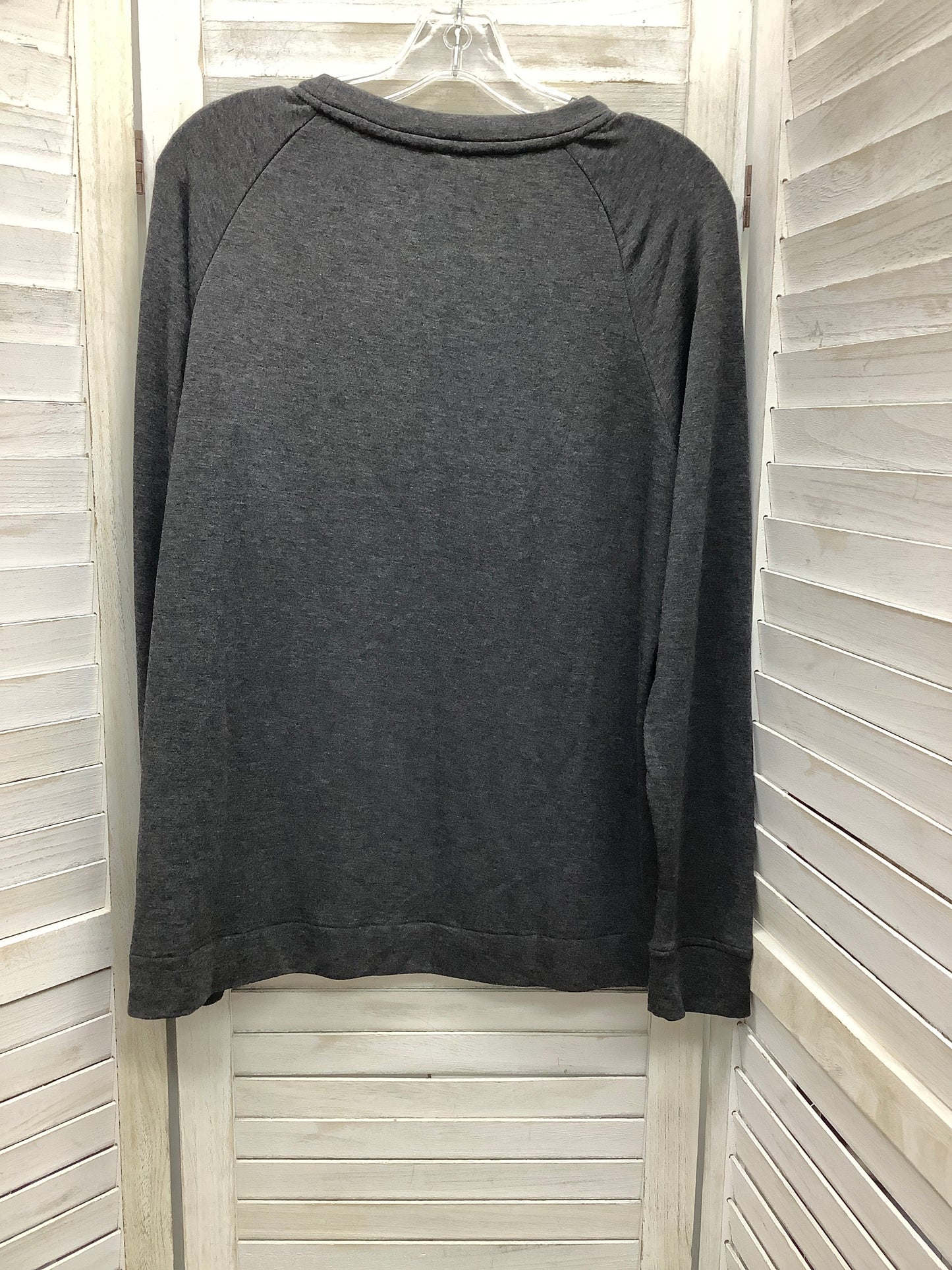 Top Long Sleeve By Lou And Grey  Size: M