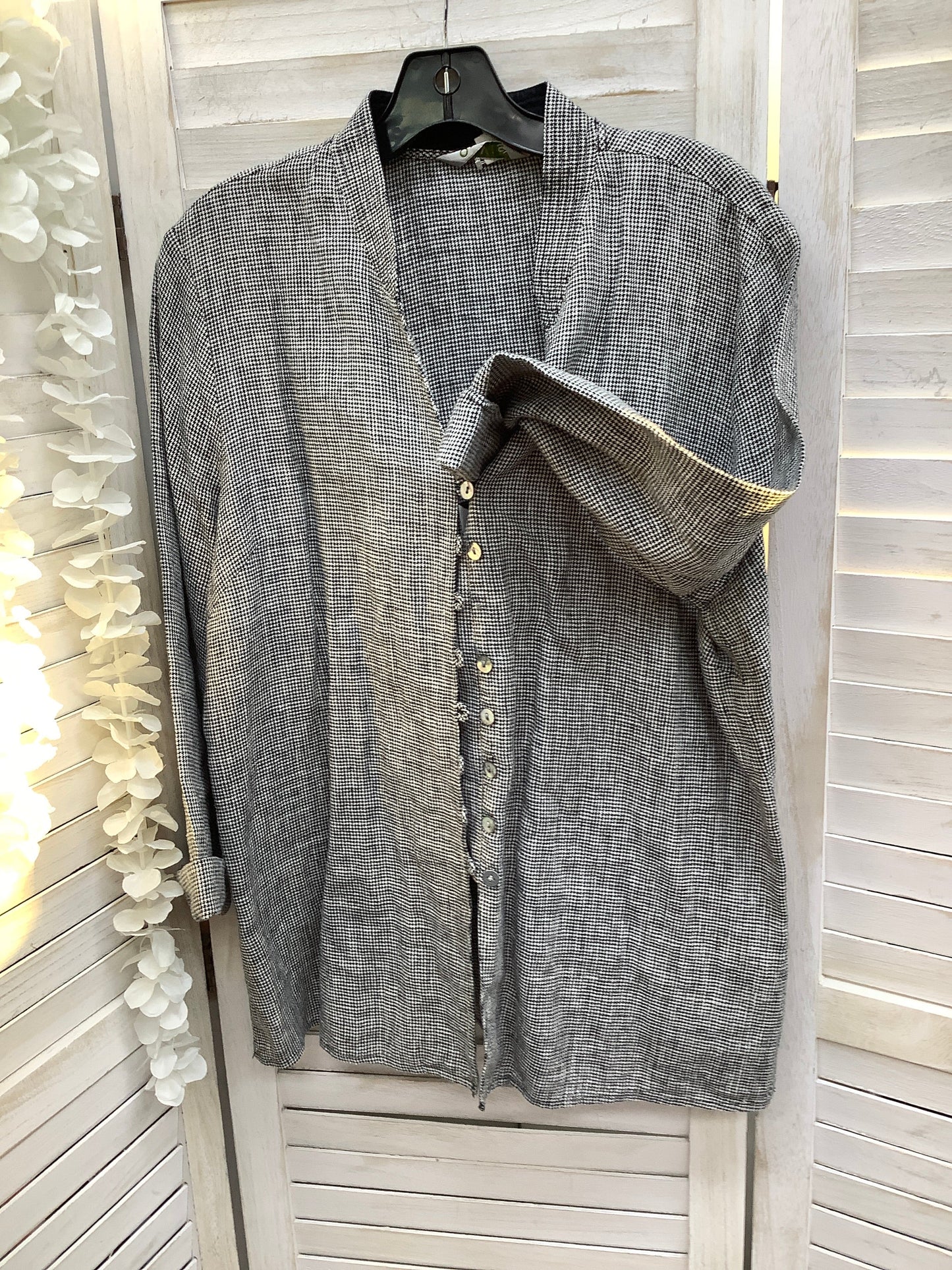 Top Long Sleeve By Orvis  Size: L