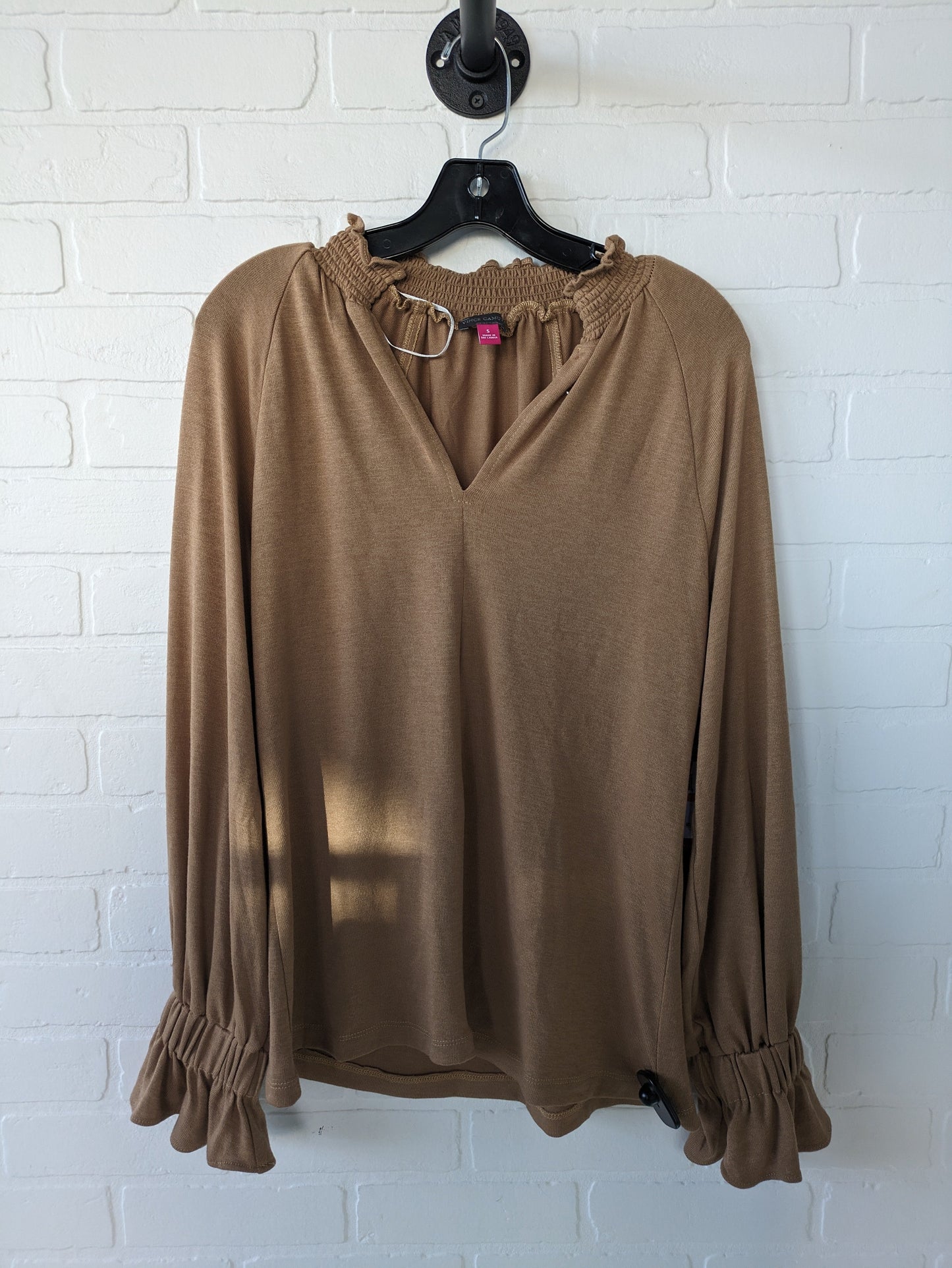 Top Long Sleeve By Vince Camuto  Size: S