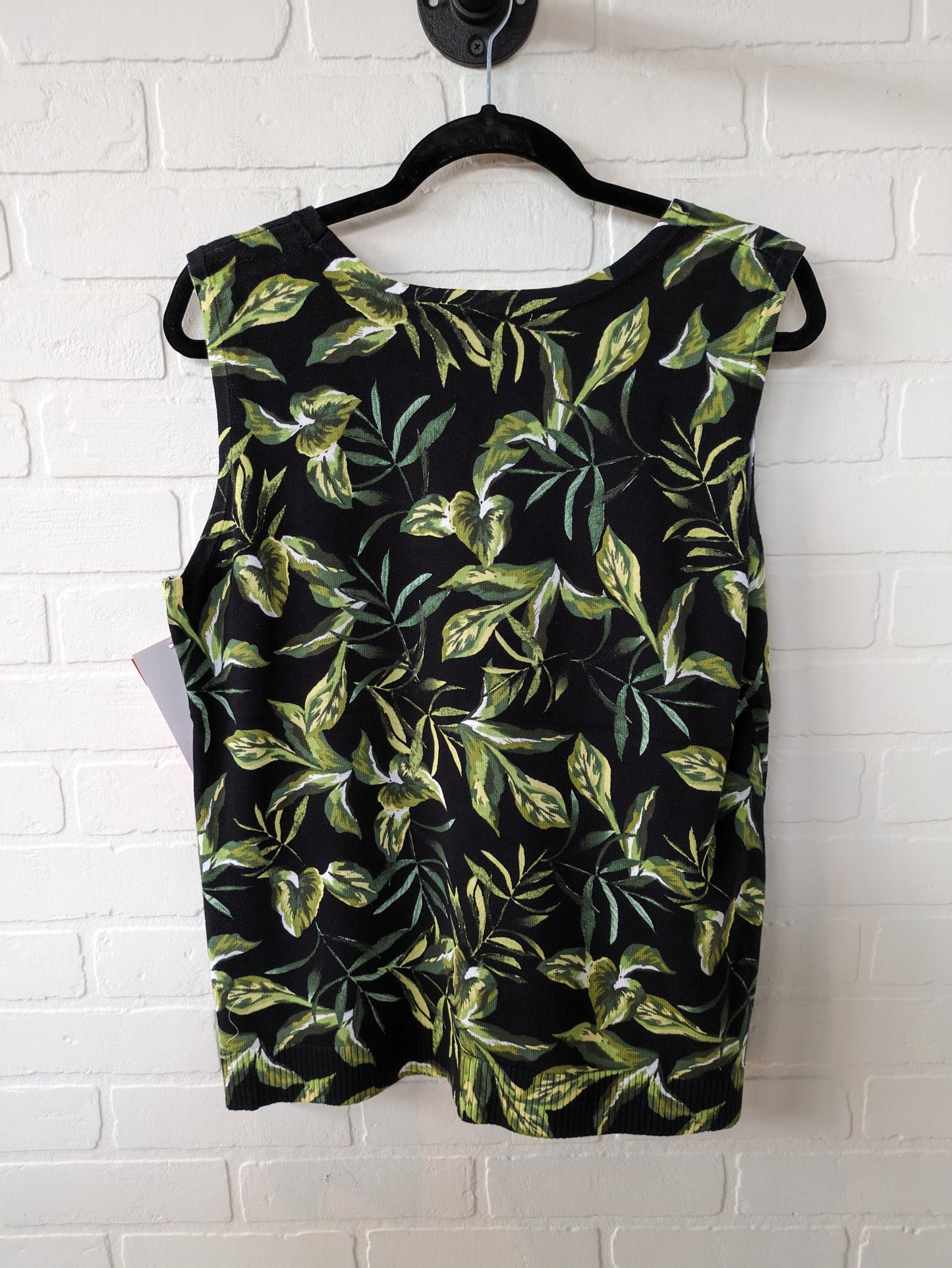 Top Sleeveless By Christopher And Banks  Size: Xl