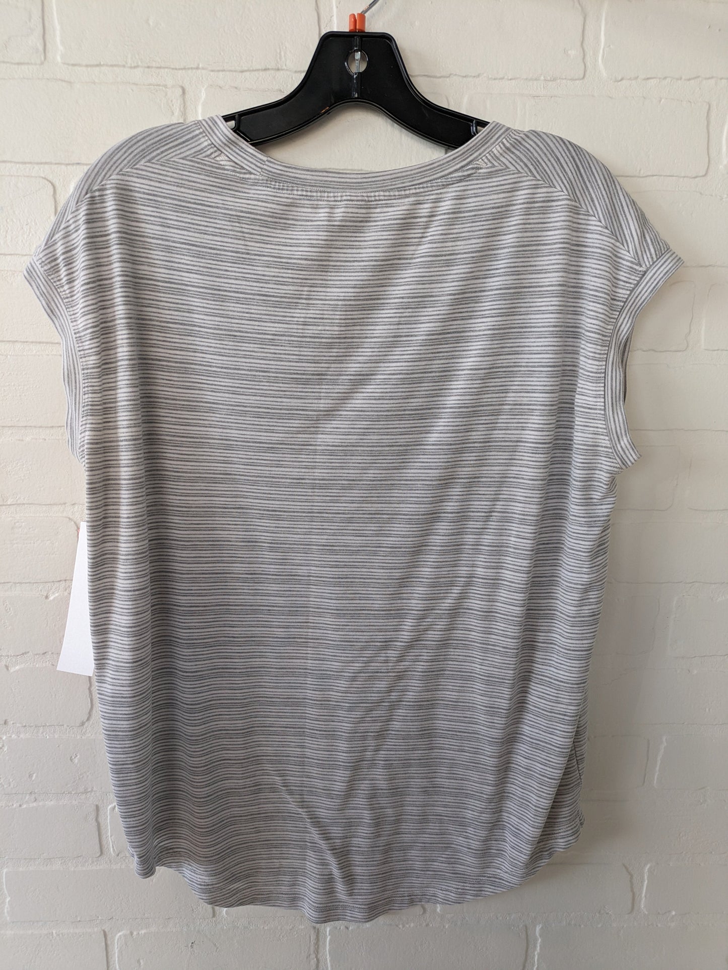 Athletic Top Short Sleeve By Athleta  Size: M