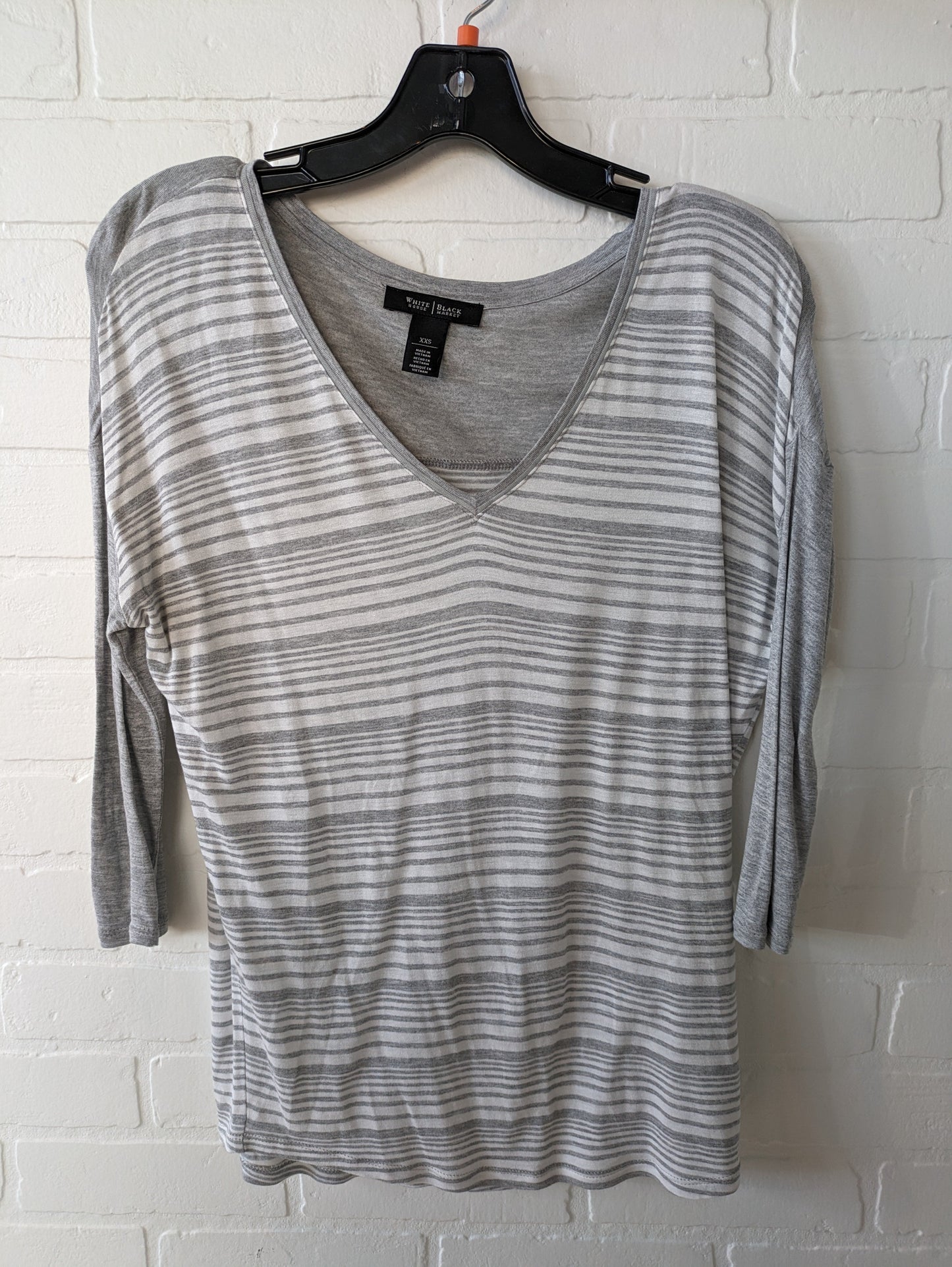 Top 3/4 Sleeve Basic By White House Black Market  Size: Xxs