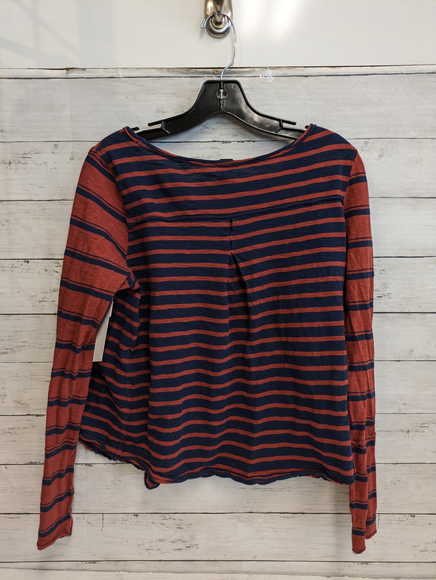 Top Long Sleeve By We The Free  Size: M