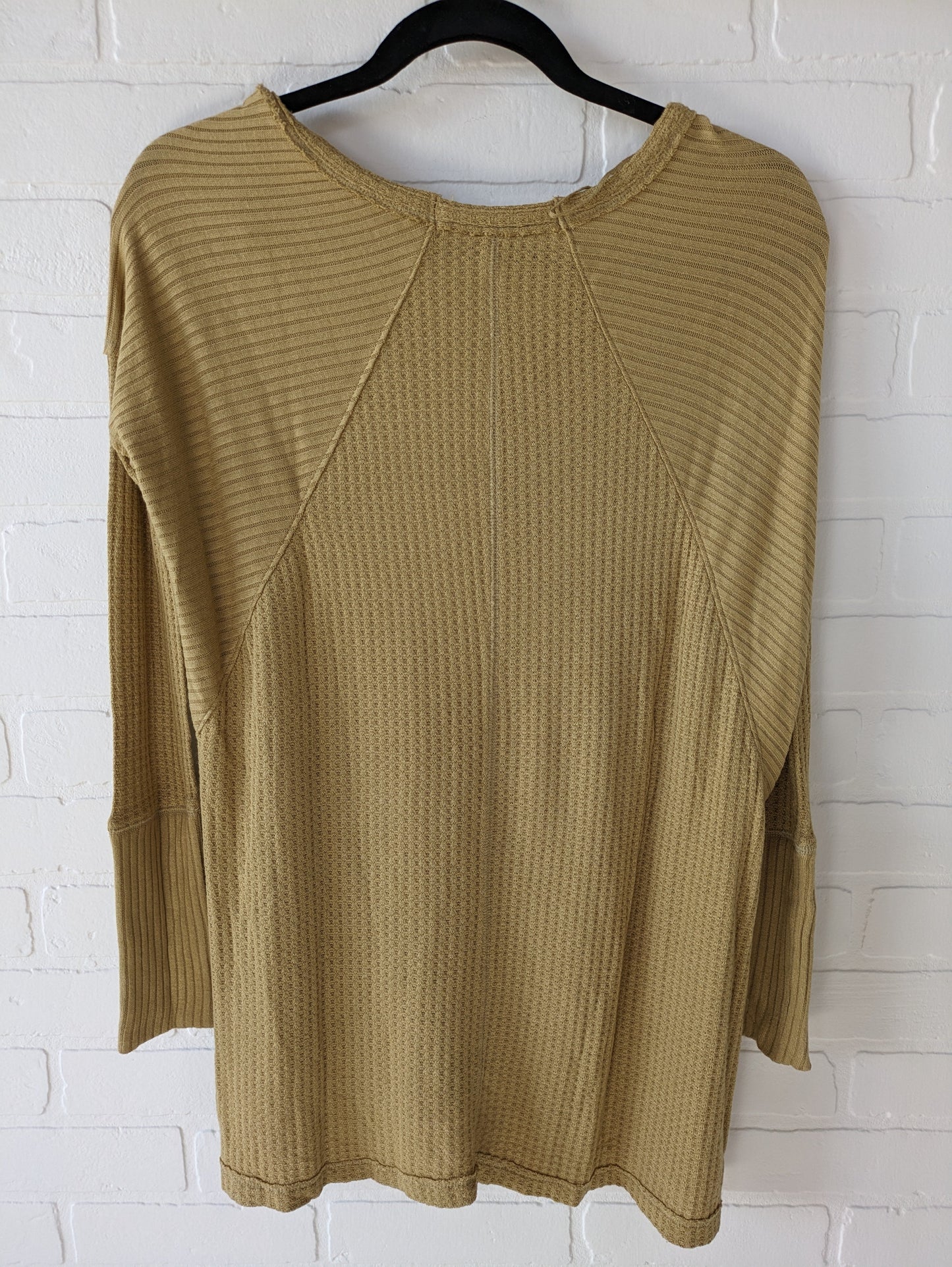 Top Long Sleeve By Free People  Size: Xs