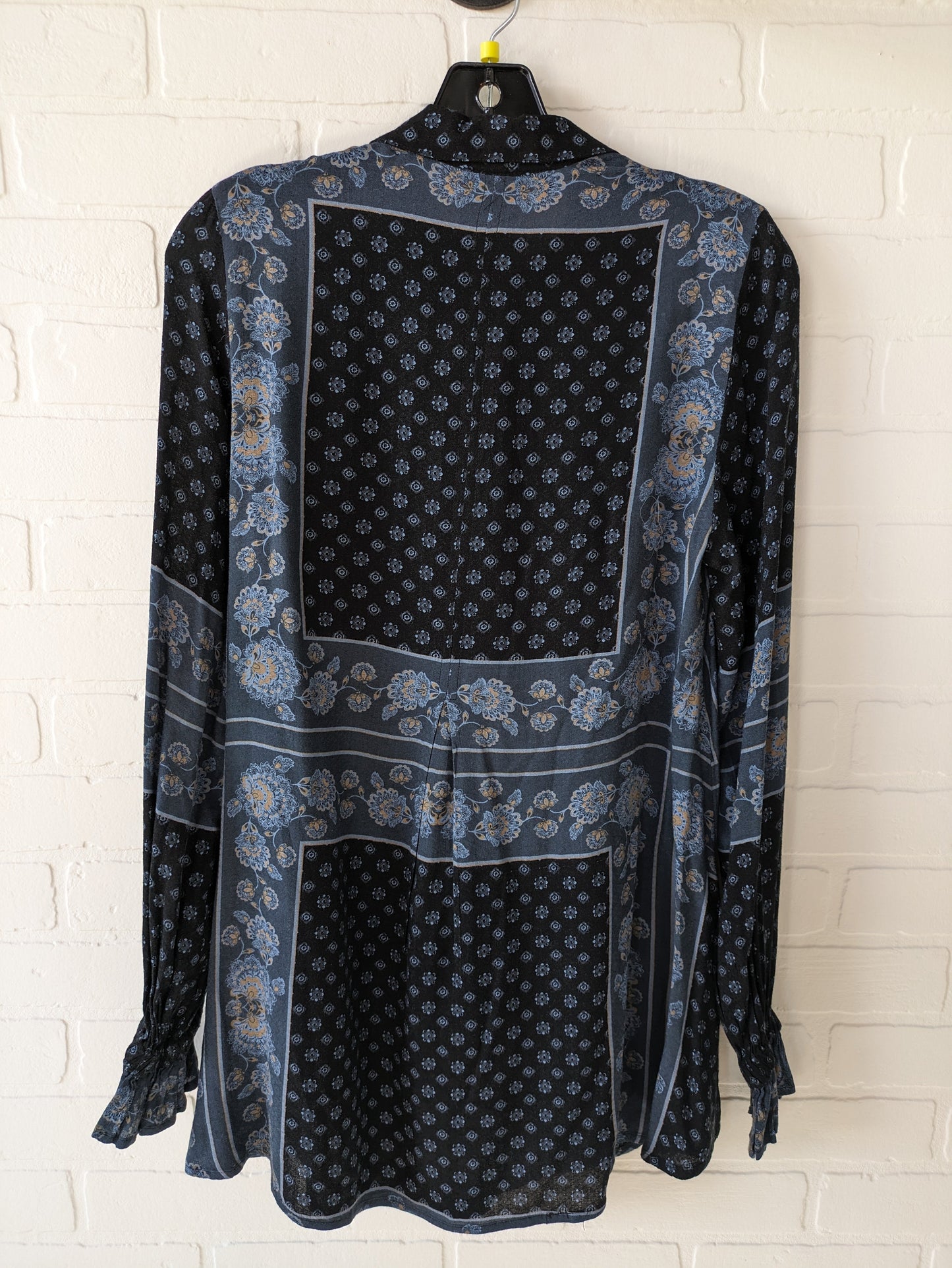 Top Long Sleeve By Free People  Size: Xs