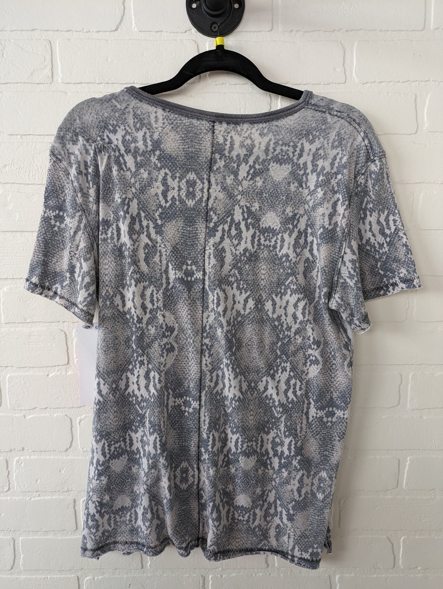 Top Short Sleeve By Free People  Size: S