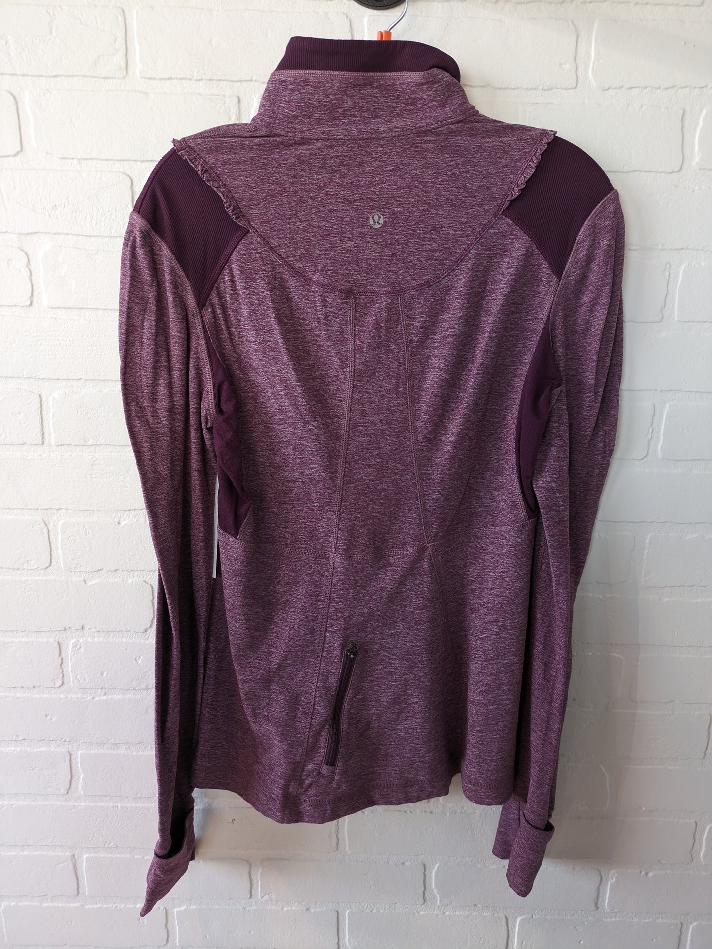 Athletic Top Long Sleeve Crewneck By Lululemon  Size: M