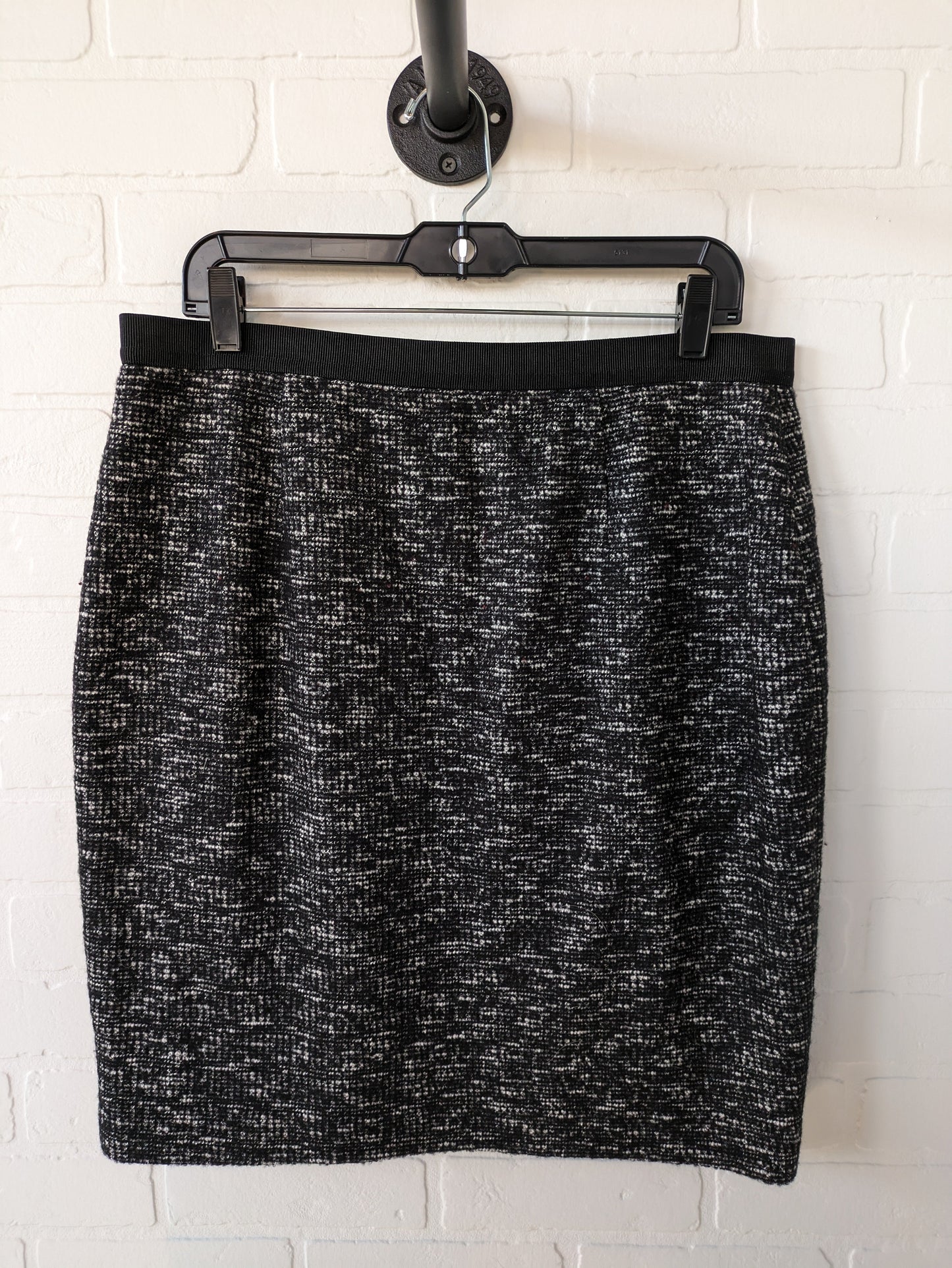 Skirt Midi By Ann Taylor  Size: 12