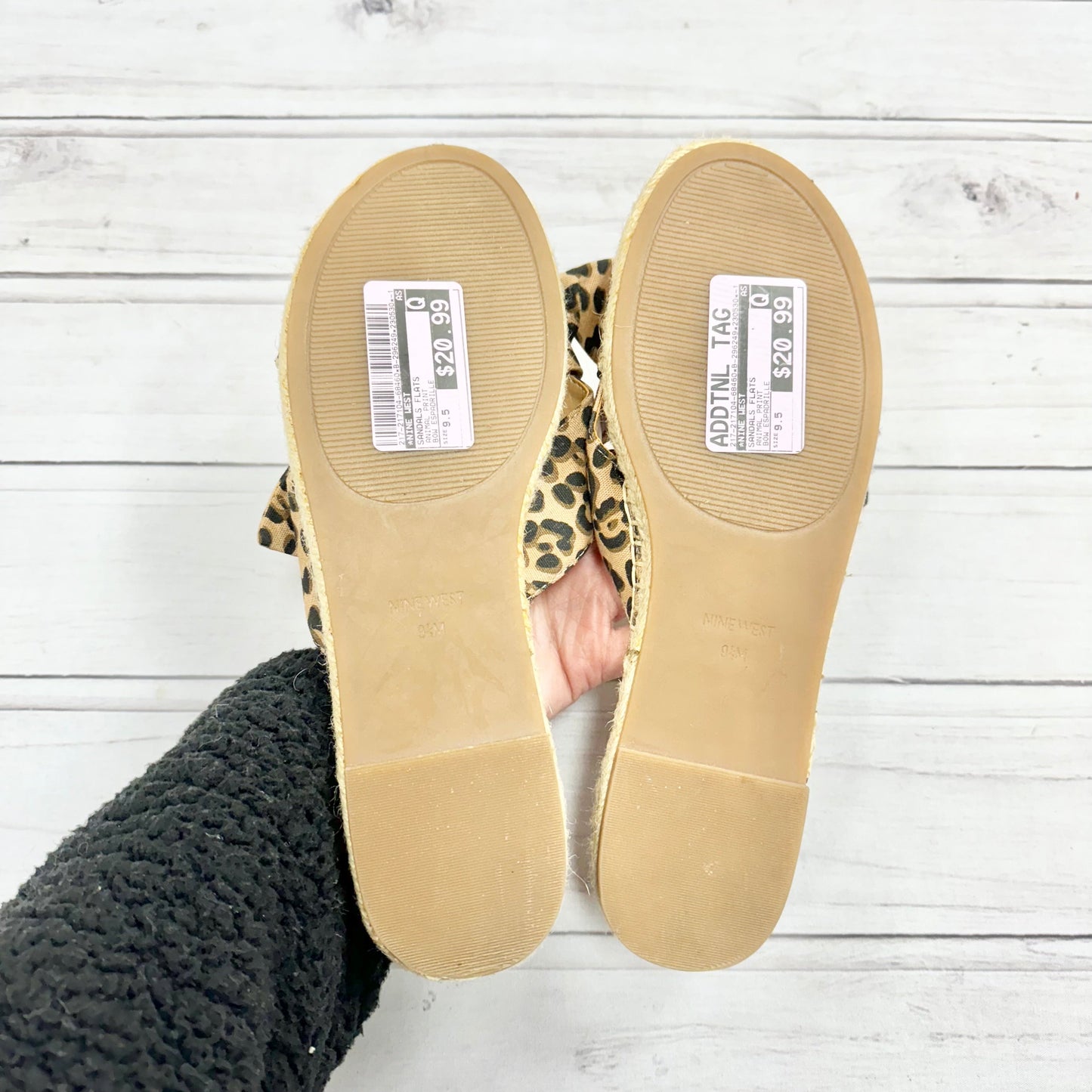 Sandals Flats By Nine West  Size: 9.5