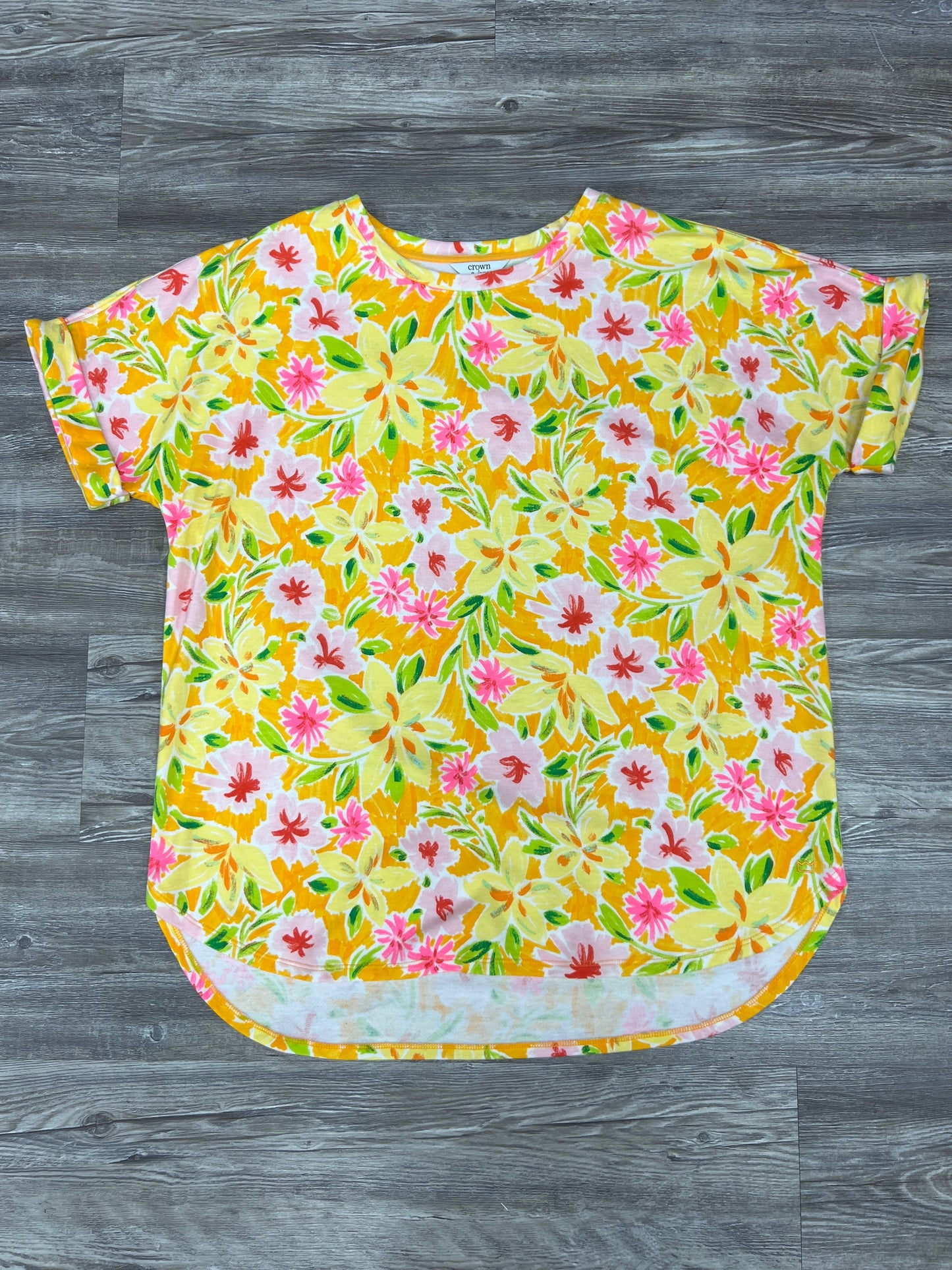 Top Short Sleeve By Crown And Ivy Size: L
