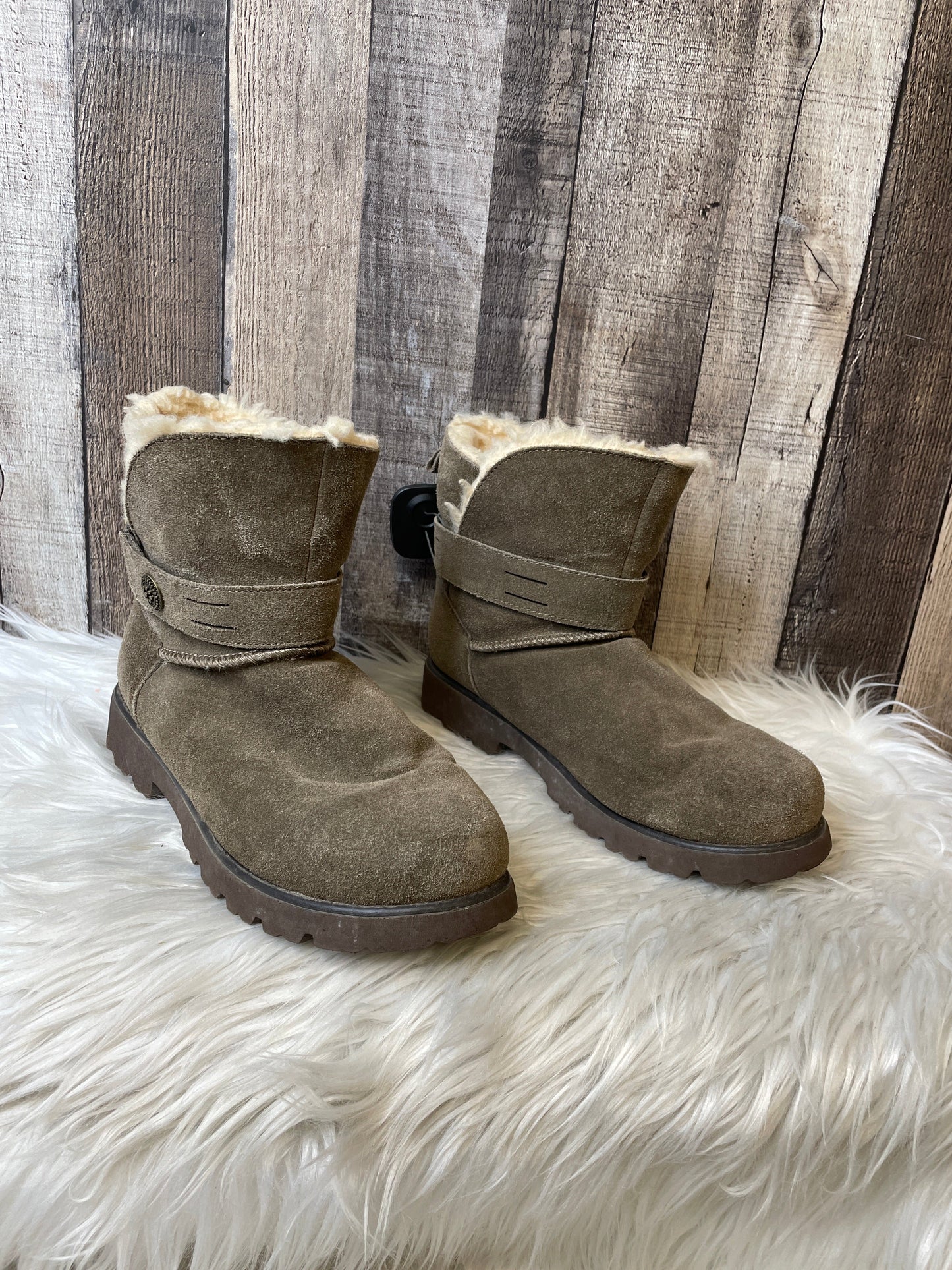 Boots Snow By Bearpaw  Size: 8