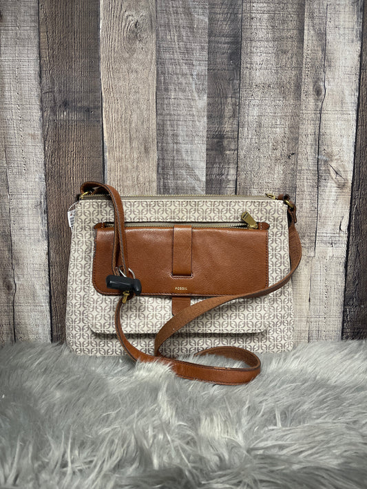 Crossbody Leather By Fossil  Size: Large