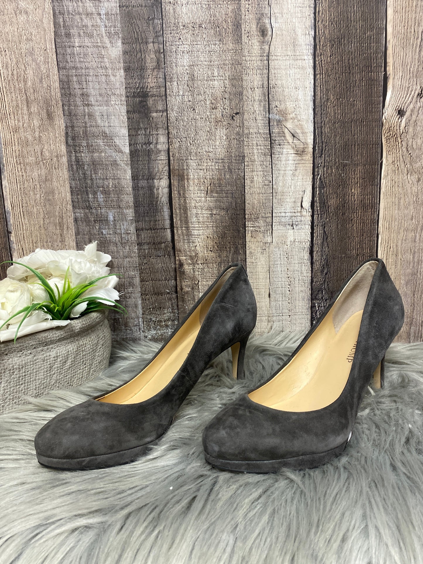 Shoes Heels Stiletto By Ivanka Trump  Size: 6.5