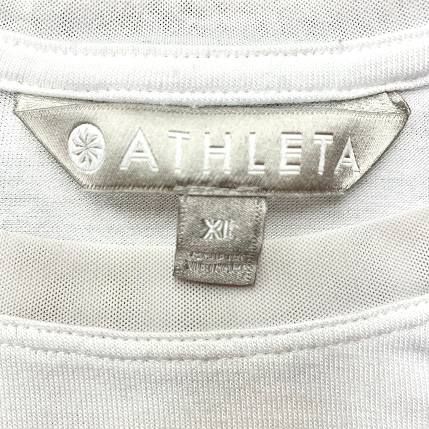 Top Short Sleeve By Athleta  Size: Xl