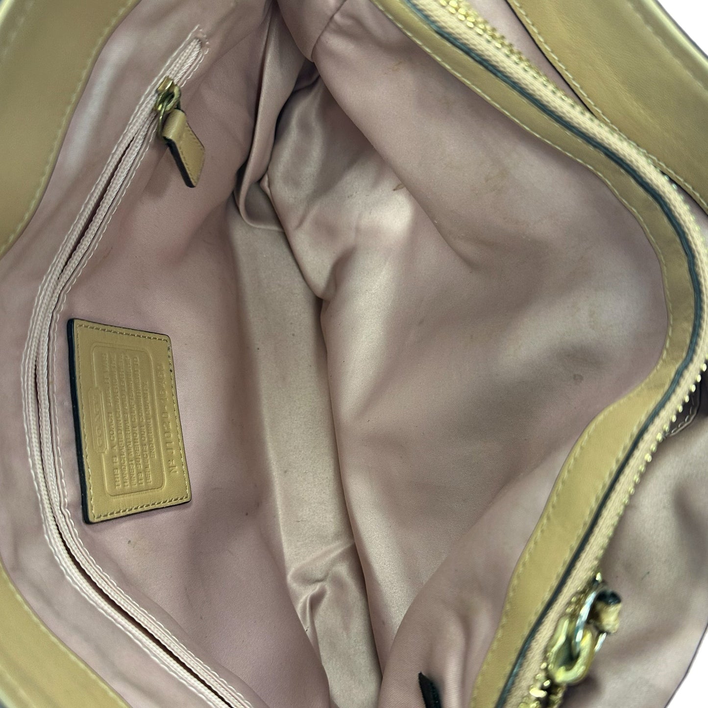 Handbag Designer By Coach  Size: Medium