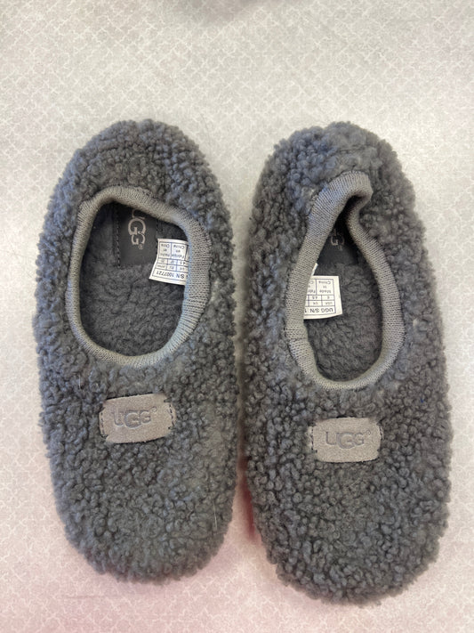 Slippers By Ugg  Size: 6