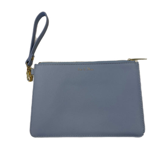 Wristlet By Clothes Mentor  Size: Medium