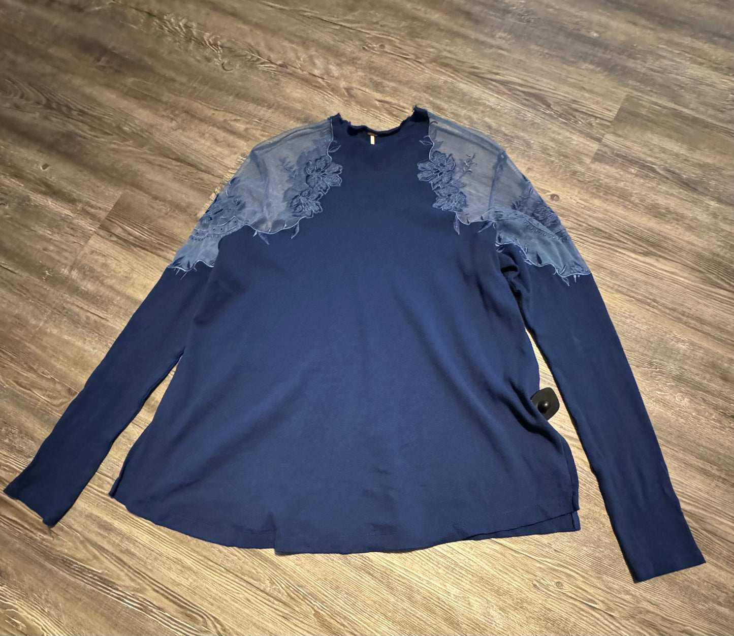 Top Long Sleeve By Free People  Size: L