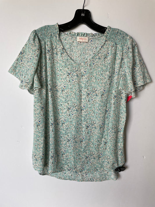 Top Short Sleeve By Clothes Mentor  Size: M