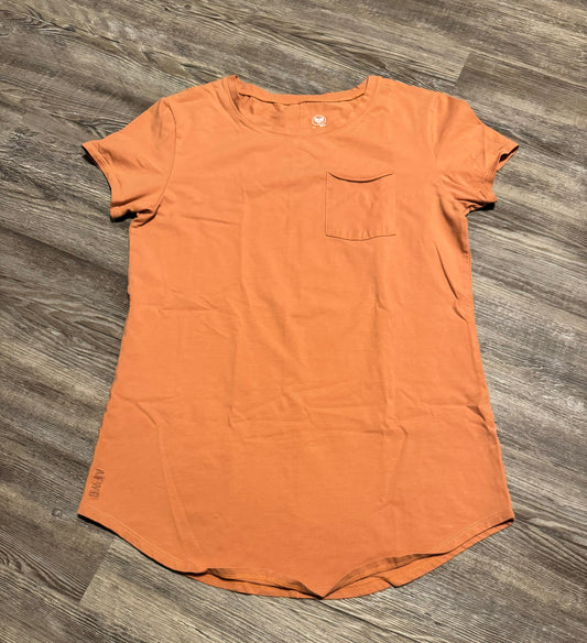 Top Short Sleeve By Clothes Mentor  Size: M