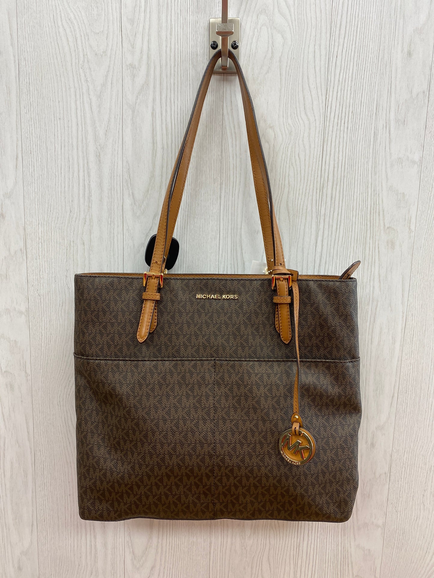 Handbag Designer By Michael Kors  Size: Large