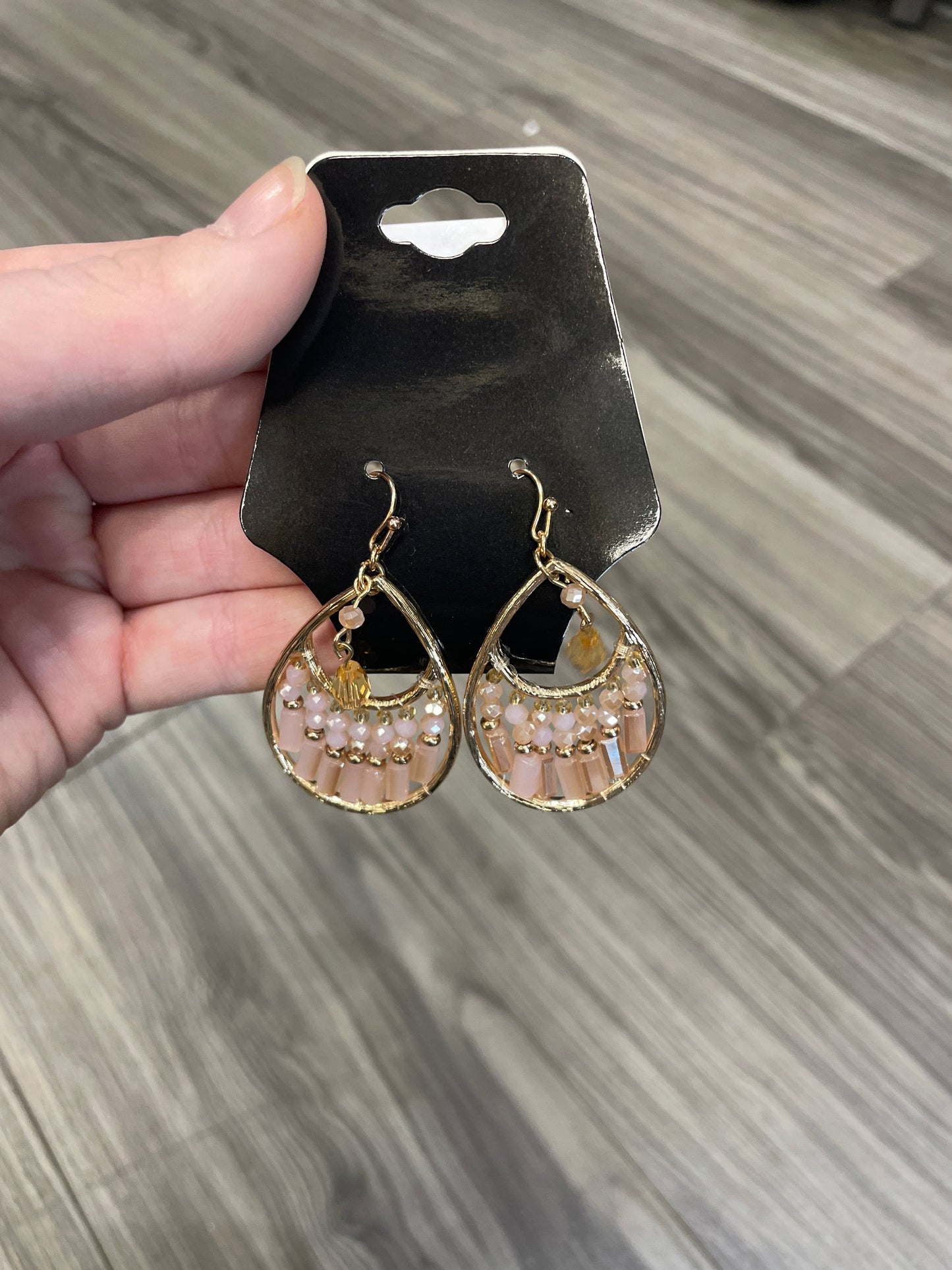 Earrings Dangle/drop By Clothes Mentor