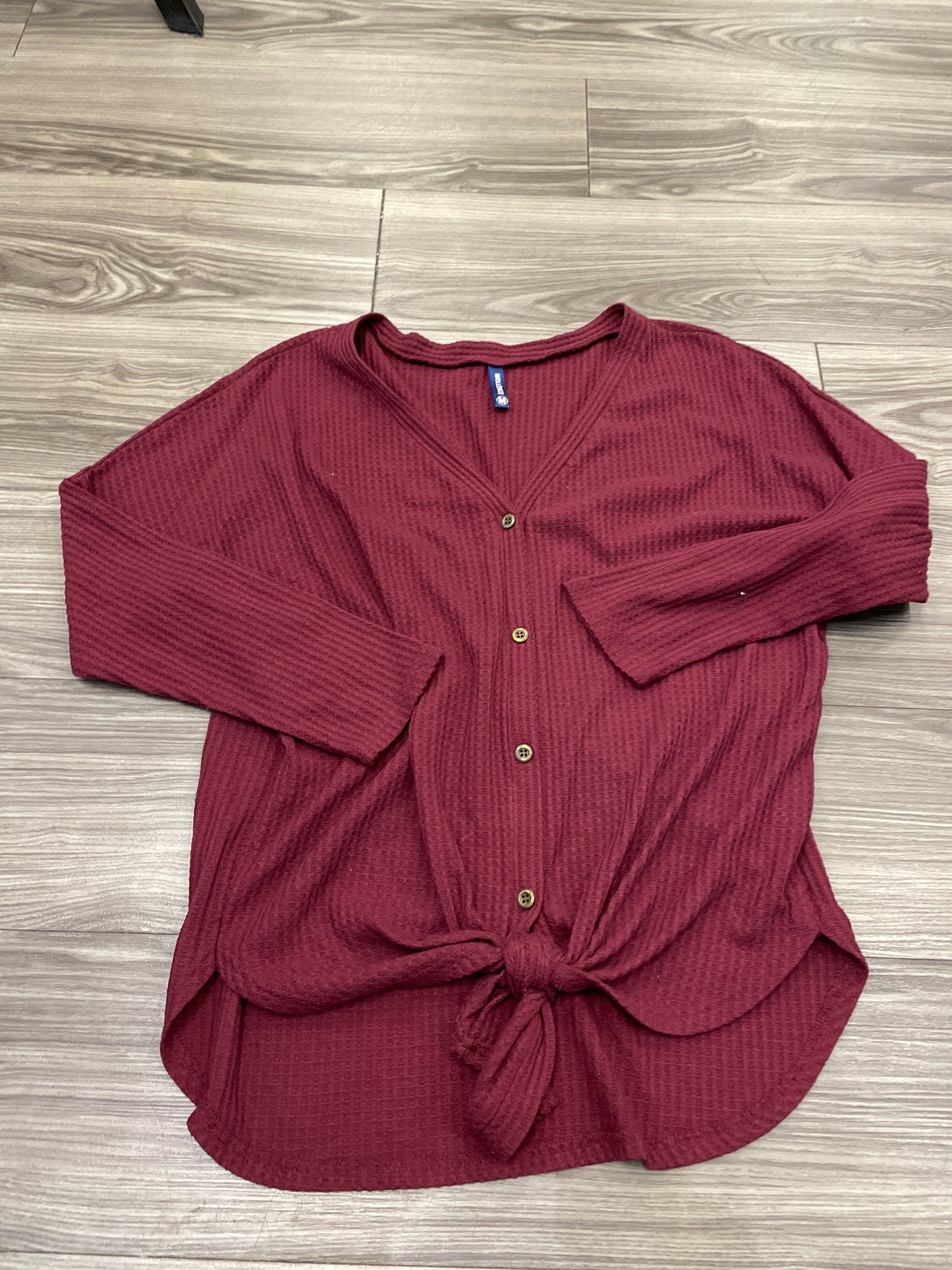 Top Long Sleeve By Clothes Mentor  Size: M