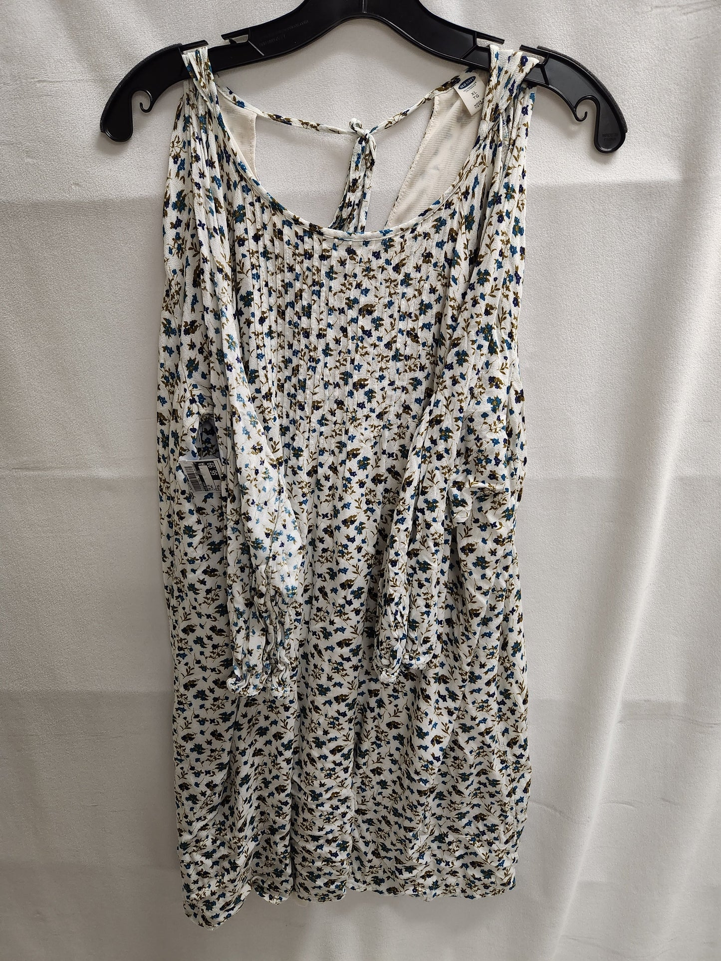 Top Short Sleeve By Old Navy  Size: Xl