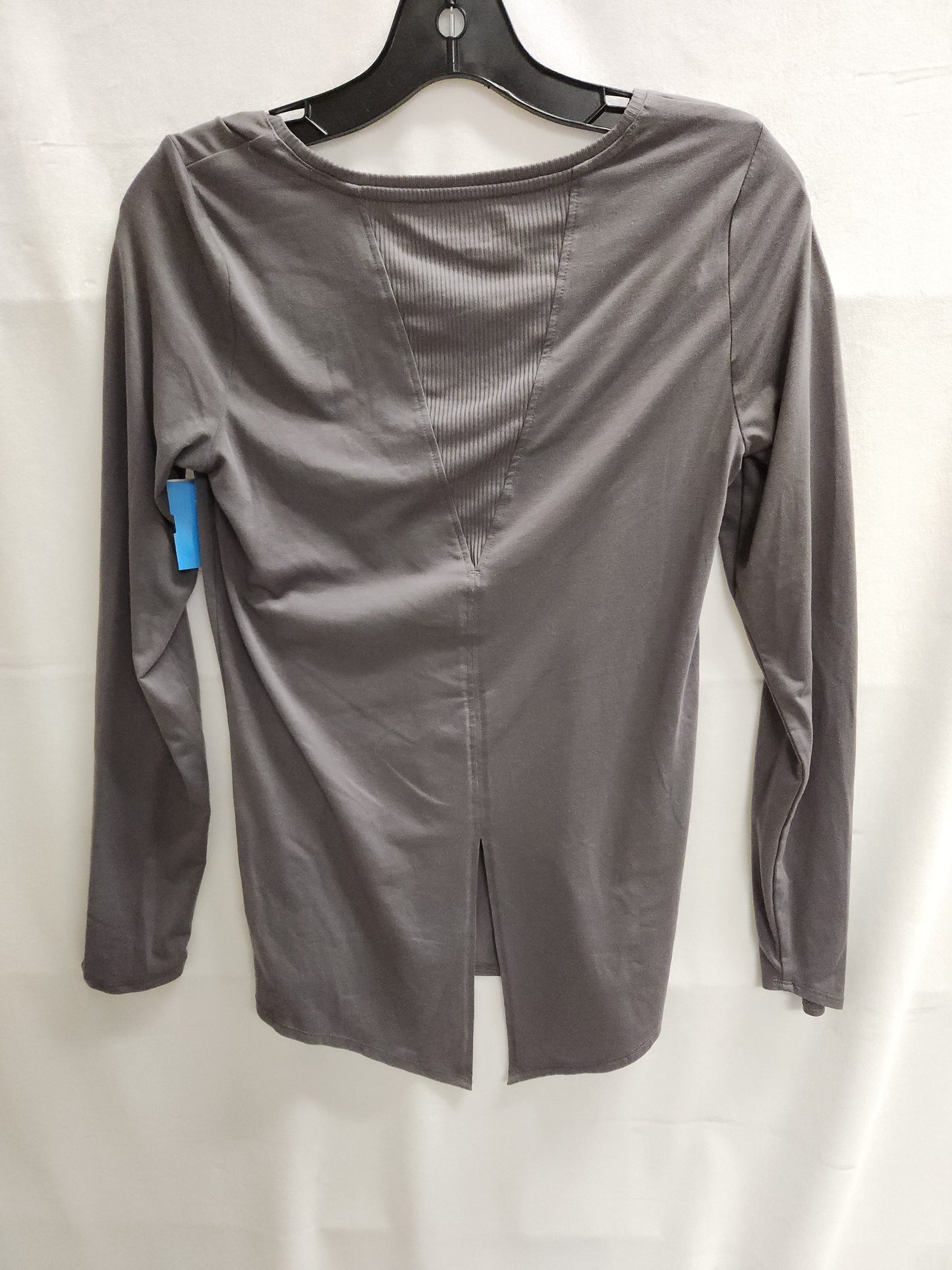 Top Long Sleeve By Athleta  Size: Xxs