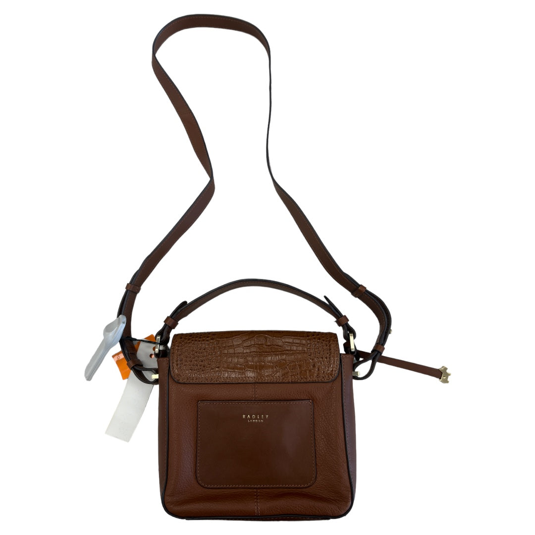 Crossbody Designer By Radley London  Size: Medium