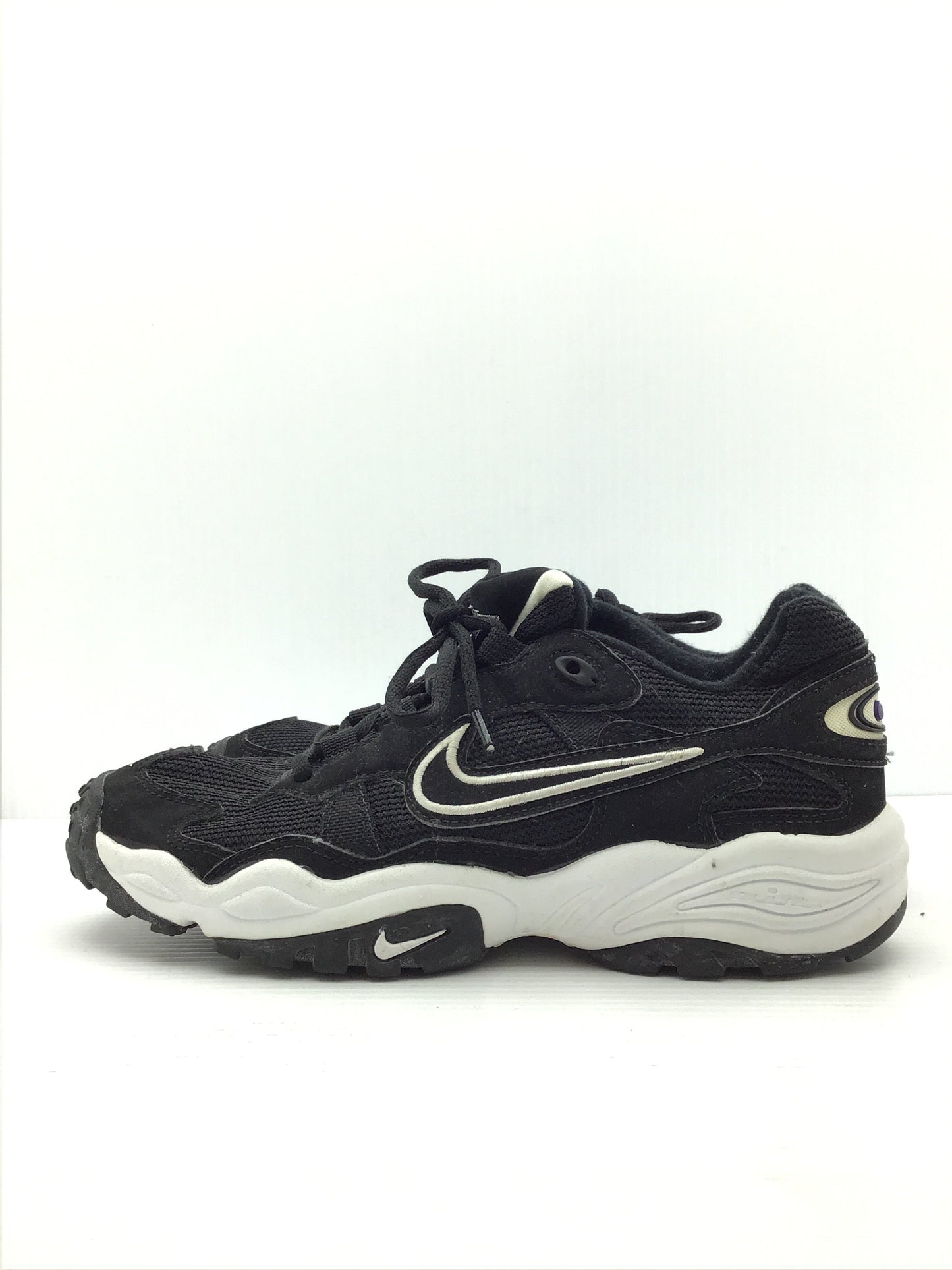 Shoes Athletic By Nike  Size: 10