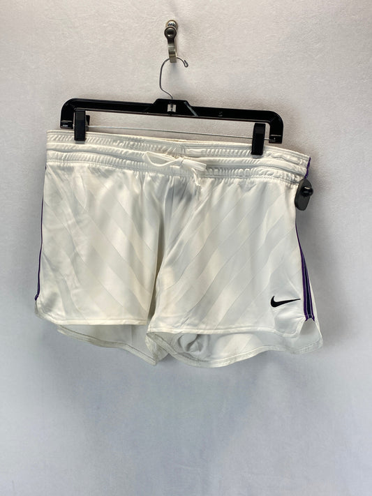 Athletic Shorts By Nike  Size: L