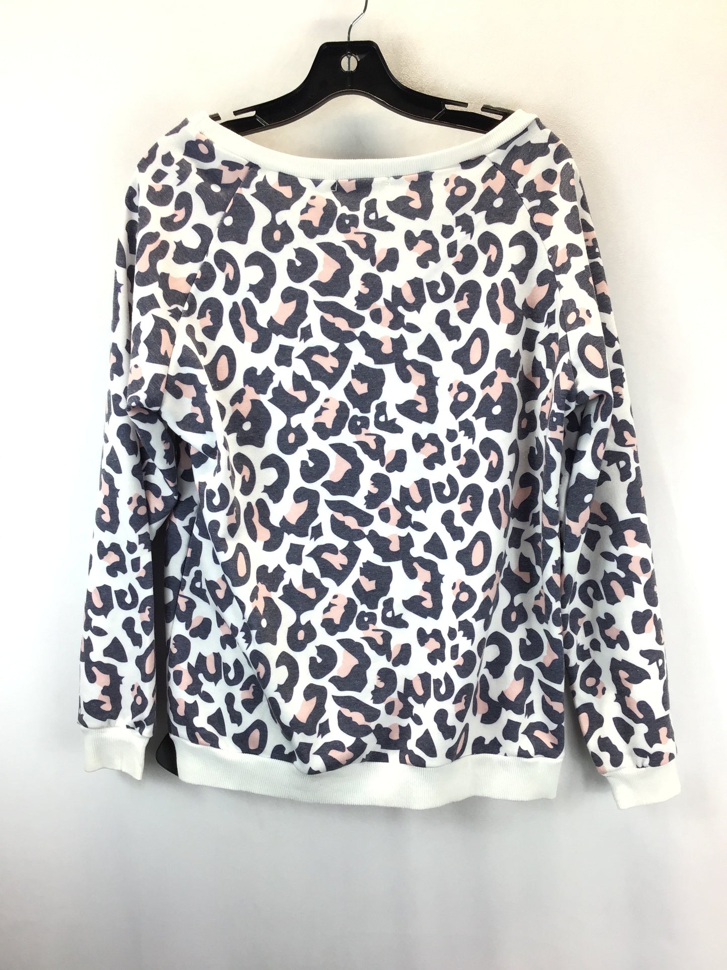 Top Long Sleeve By Clothes Mentor  Size: M