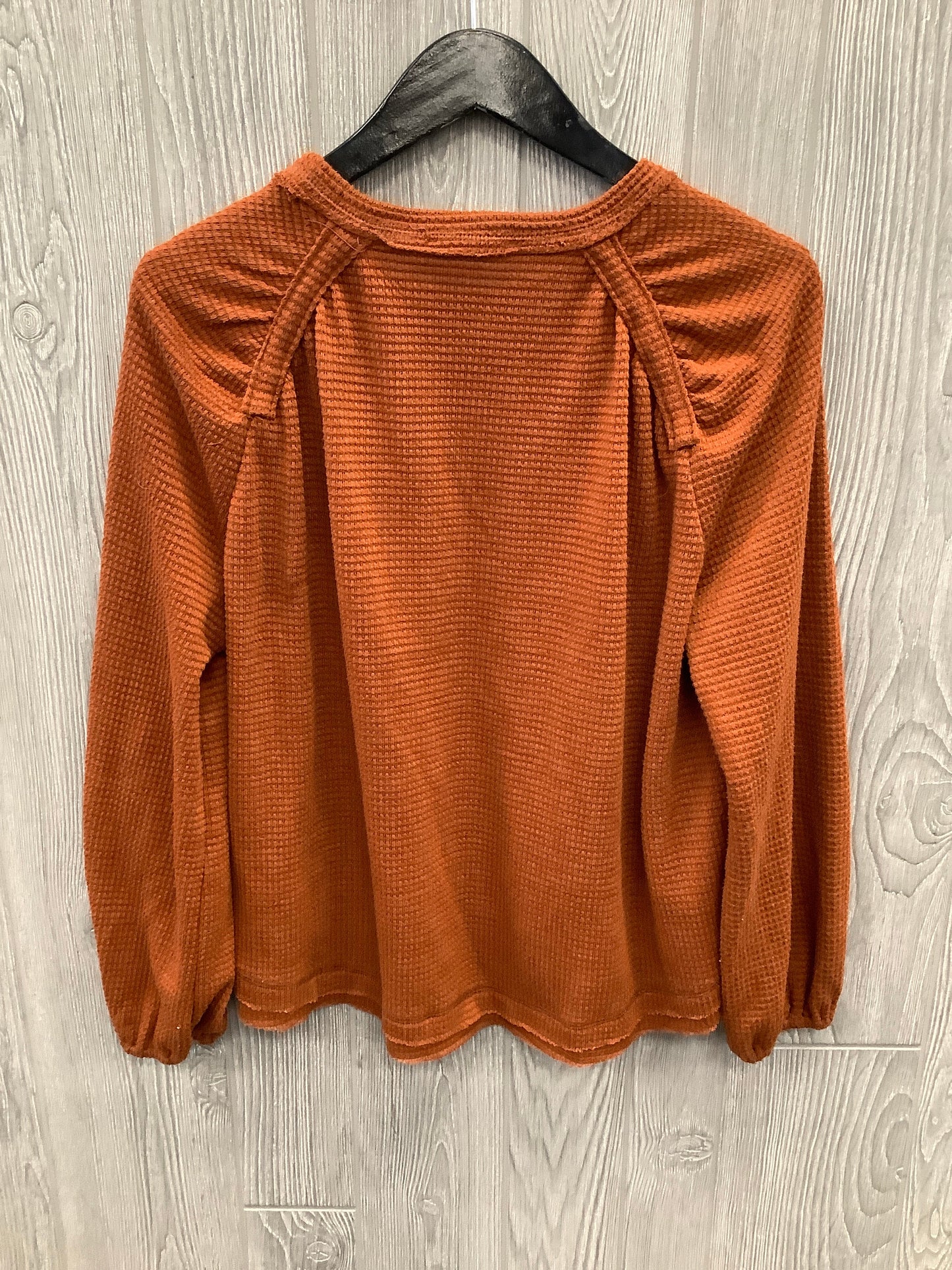 Top Long Sleeve By Clothes Mentor  Size: S