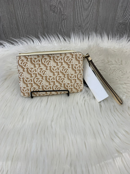 Wristlet Designer By Coach  Size: Medium