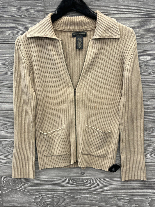 Sweater By Banana Republic  Size: M