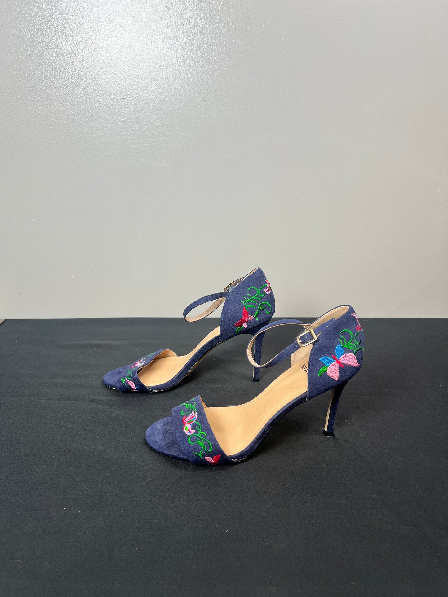 Shoes Heels Stiletto By Hippie Laundry  Size: 10