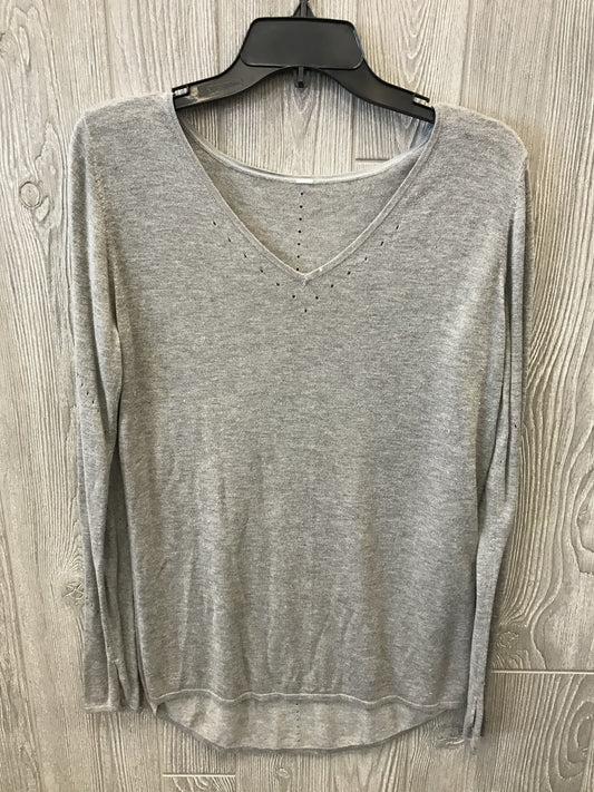 LONG SLEEVE SHIRT SIZE M BY LULU LEMON